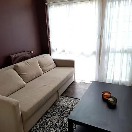 Appartamento Chanzy 69 *