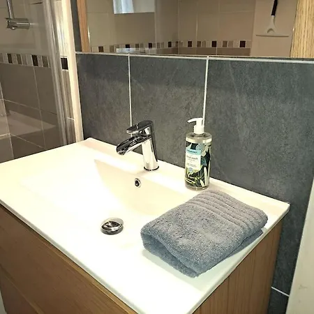 Chanzy 69 Appartamento *